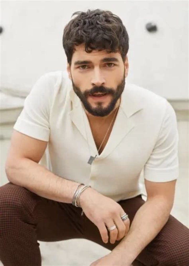 Akin Akinozu