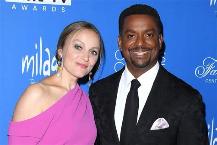Alfonso Ribeiro: Wife, net worth, tattoos, smoking & body facts