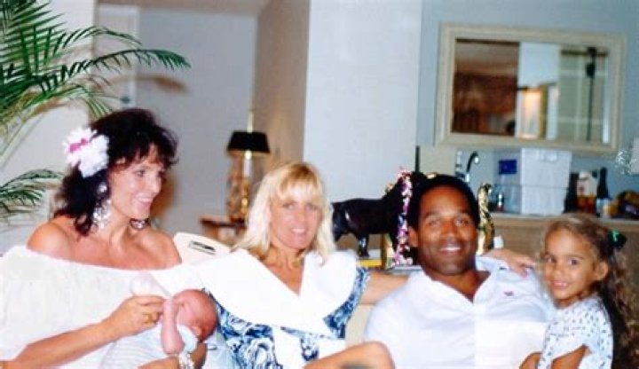 Angie Simpson Age: 10 Facts On Cody Simpson’s Mother