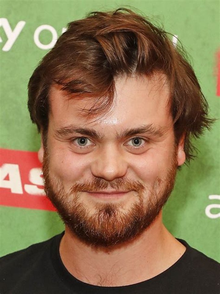 Brassic Actor Tom Hanson Age: Wiki, Biography, Height, Birthday