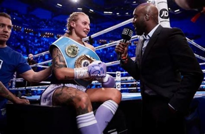 Ebanie Bridges Partner Or Husband: Find More About The Boxer