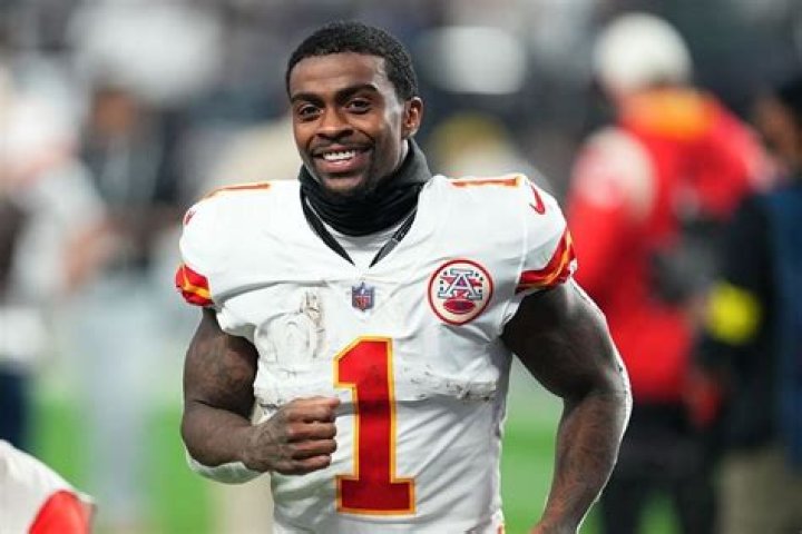 Jerick McKinnon Contract, Salary, Trade, 40 Time, College