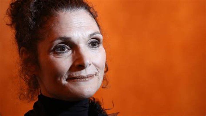 Where Is Mary Elizabeth Mastrantonio Now? Everything About The Actress From ‘Scarface’