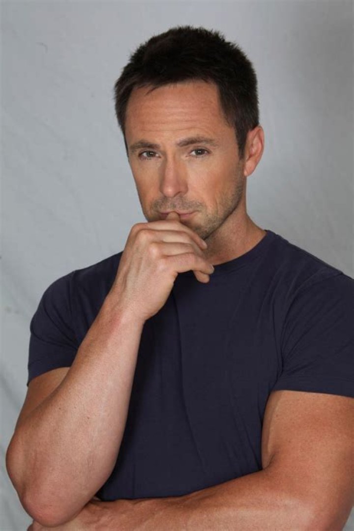 William deVry Net Worth, Income, Salary, Earnings, Biography